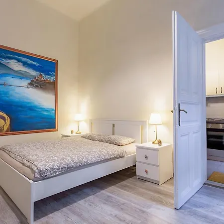Goldcentral Apartment Budapest Kültér fotó