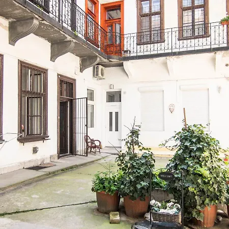 Goldcentral Apartment Budapest Kültér fotó
