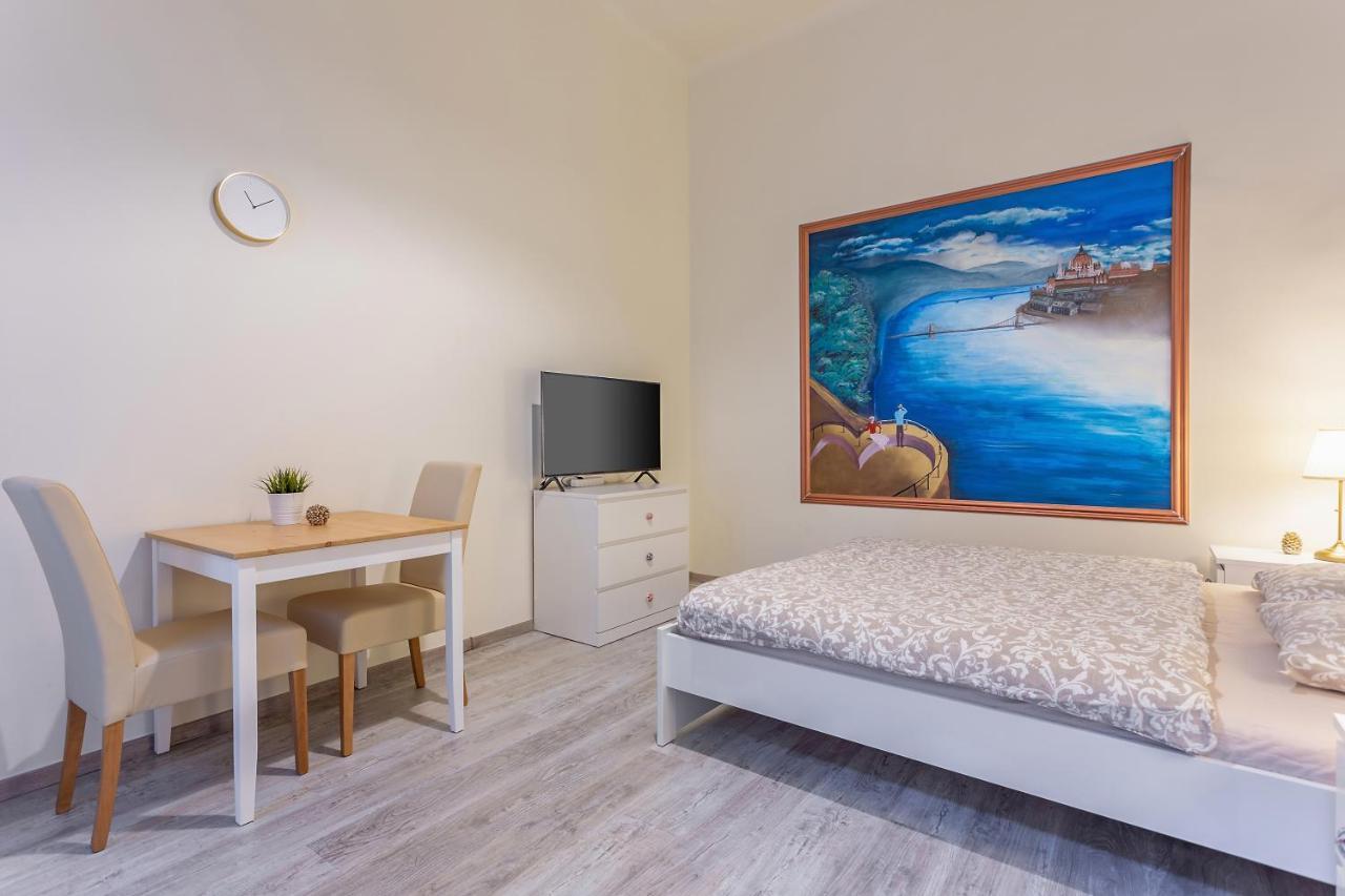 Apartament Goldcentral *