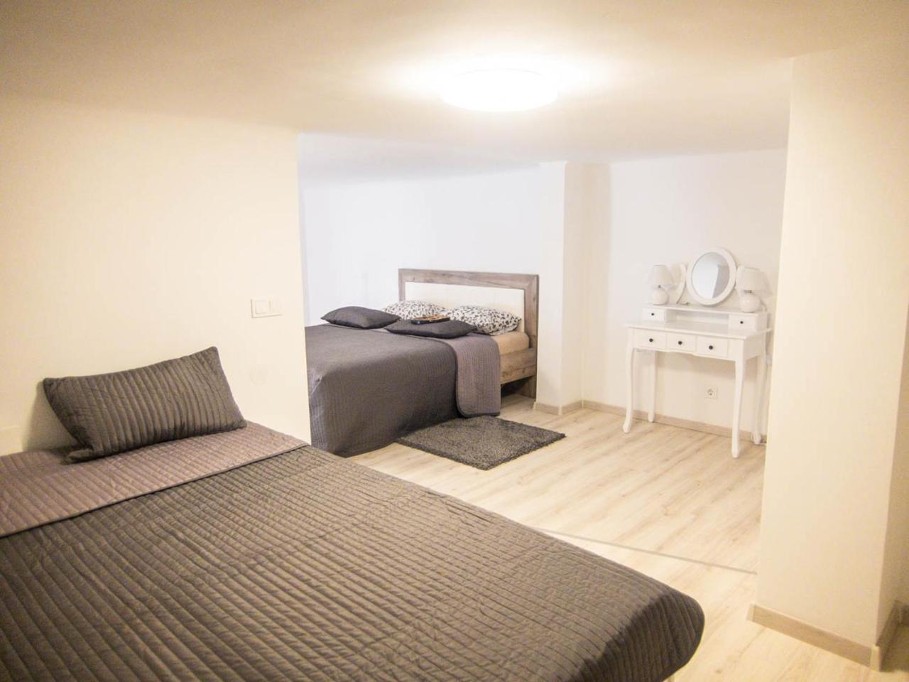 Goldcentral Apartament